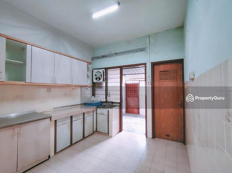 Untuk Dijual - Kamunting Taiping 2 sty house near the aeon jusco tesco store ktm