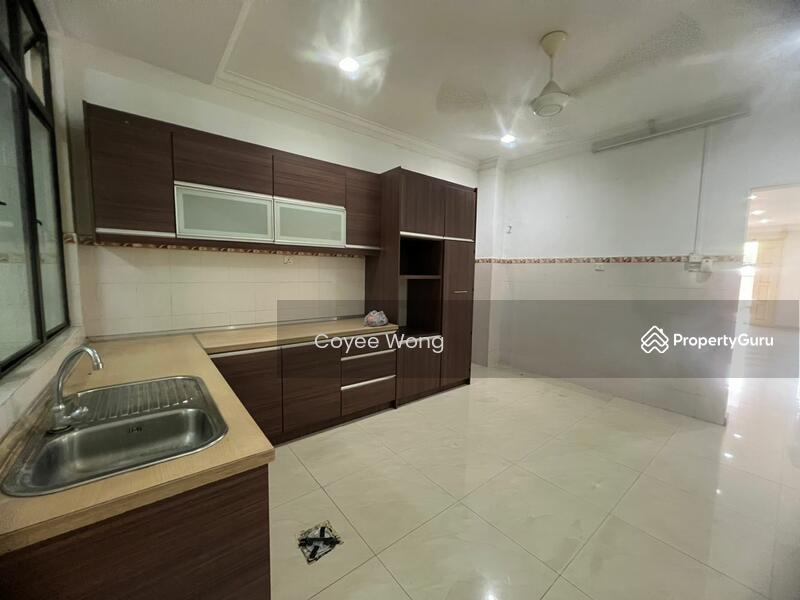 Untuk Dijual - Kepong, Taman Sinar Suria, 3sty house, Freehold