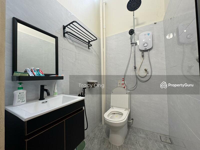 Untuk Disewa - Taman Bunga Sejati