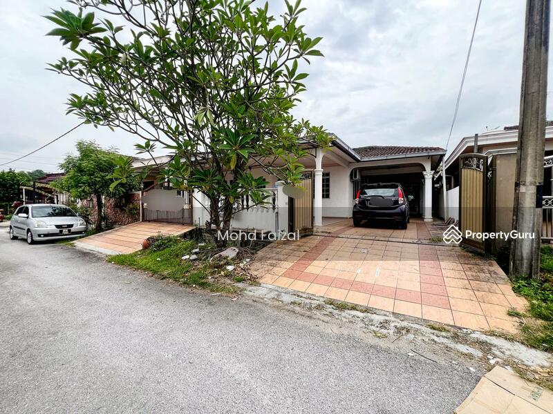 For Sale - Single Storey Semi D Taman Sg Jelok Kajang