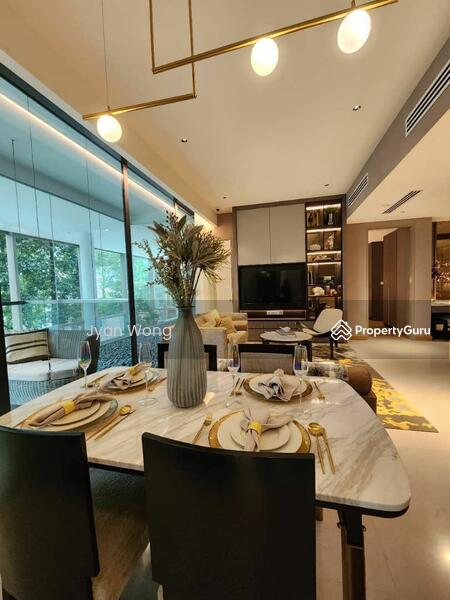 For Sale - One Eleven Menerung
