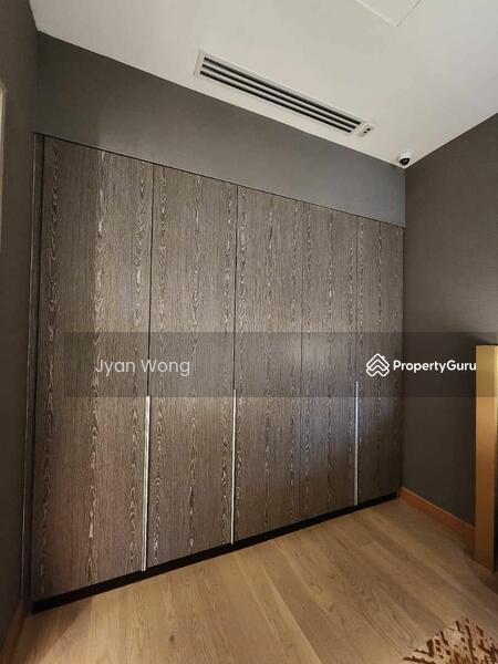 For Sale - One Eleven Menerung