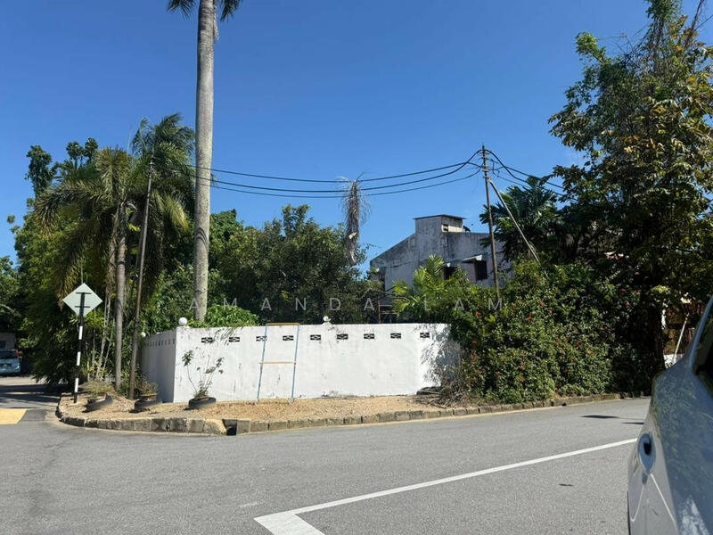 Untuk Dijual - 2-storey Terrace Corner House Taman Bunga Raya