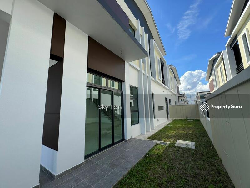 For Sale - TAMAN IMPIAN EMAS (HONEYDALE RESIDENCE)