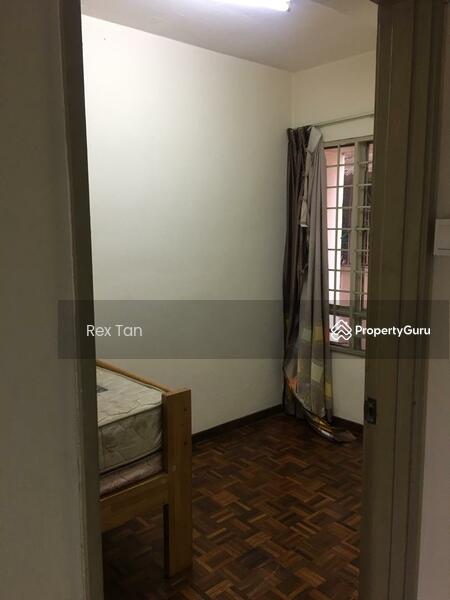 Untuk Disewa - Vista Perdana