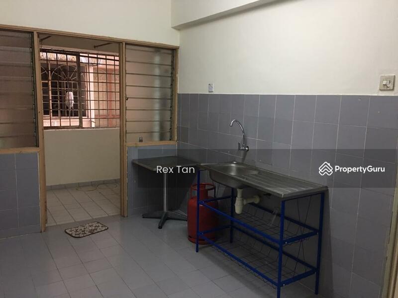 For Sale - Vista Perdana