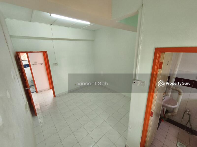 Untuk Dijual - Taman Lembah Maju 600 Apartment