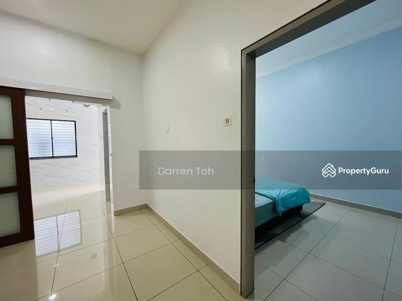 Untuk Disewa - 2-storey Terrace House at Kota Warisan
