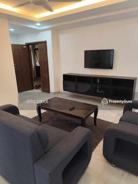 For Rent - Villa Puteri