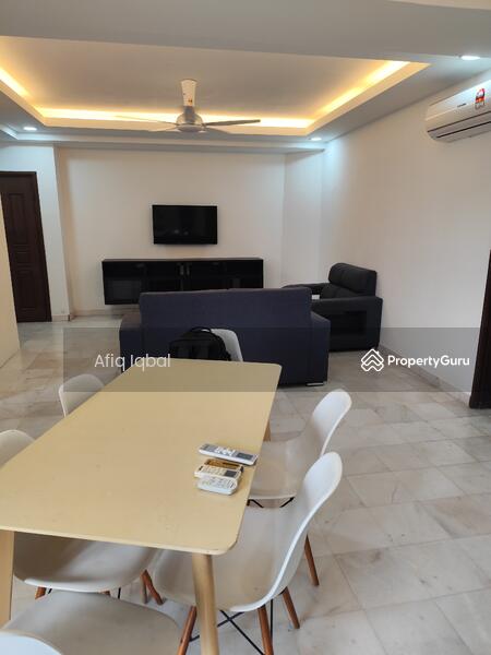 For Rent - Villa Puteri