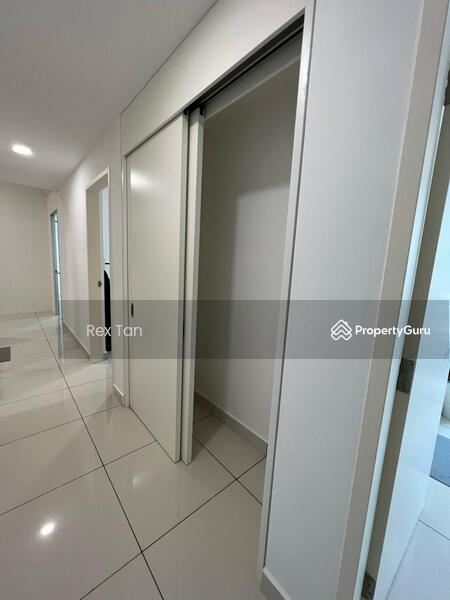 For Sale - Parc 3