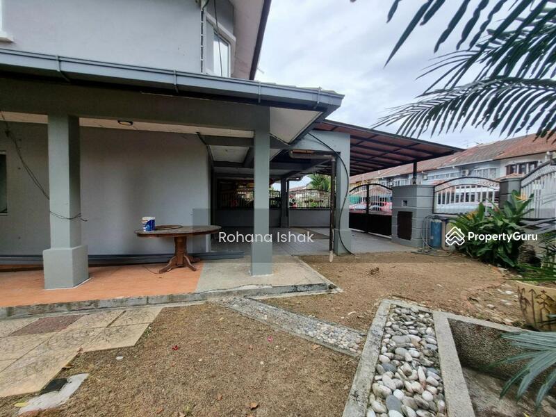 For Sale - Corner lot Renovated 2 Storey Terrace Subang Bestari U5 Taman Desa Subang Shah Alam