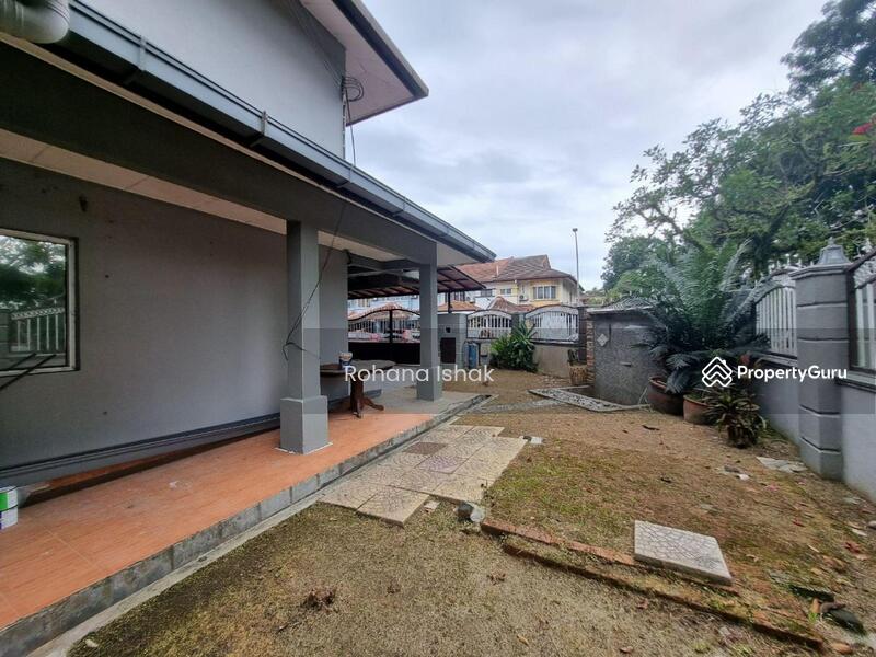 For Sale - Corner lot Renovated 2 Storey Terrace Subang Bestari U5 Taman Desa Subang Shah Alam