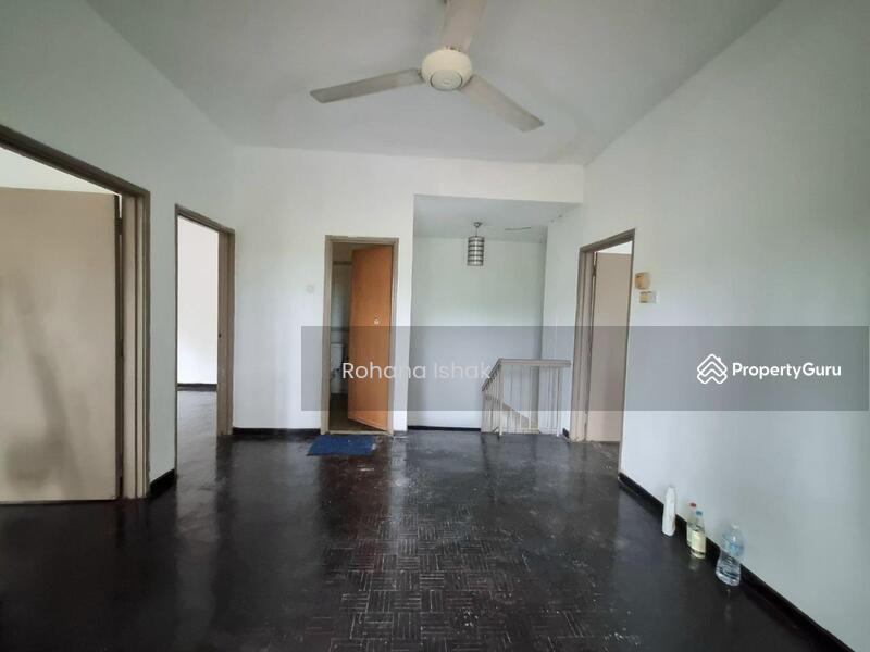 For Sale - Corner lot Renovated 2 Storey Terrace Subang Bestari U5 Taman Desa Subang Shah Alam