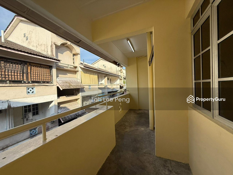 Untuk Disewa - Tanjong Puteri Apartment