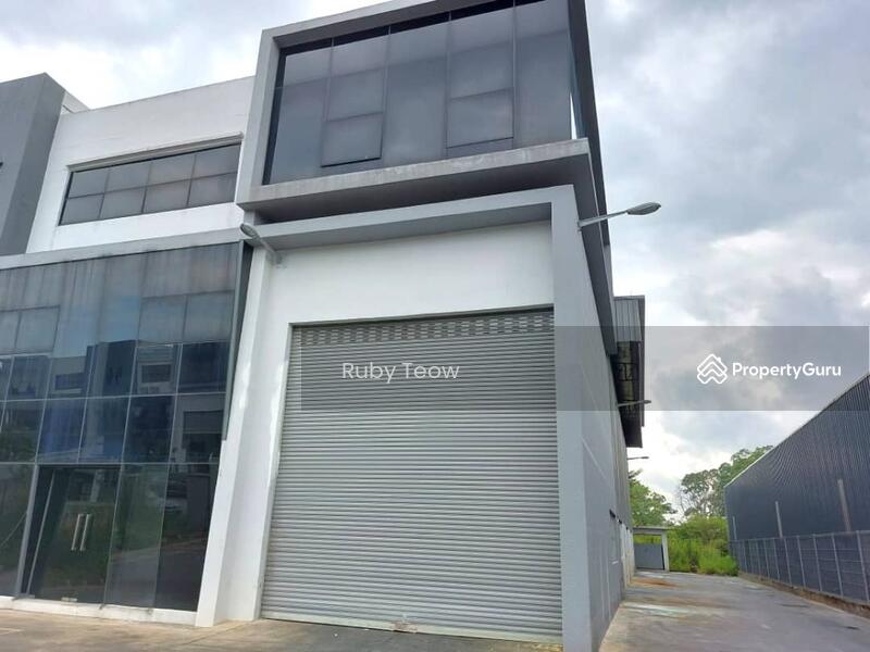 Untuk Disewa - Apex Industrial Park – 2 Storey Semi-Detached Factory for Rent