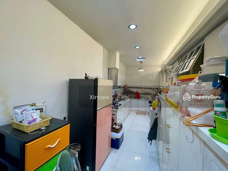 For Sale - Greenlane Double Storey Semi D At Island Park