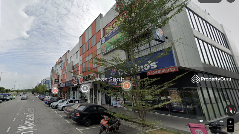 For Rent - ⭐ Corner ⭐ 2,850sf ⭐ RM7.70 psf ⭐ Best location same row with ZUS, Chagee, McDonald's, Ayam Gepuk ⭐