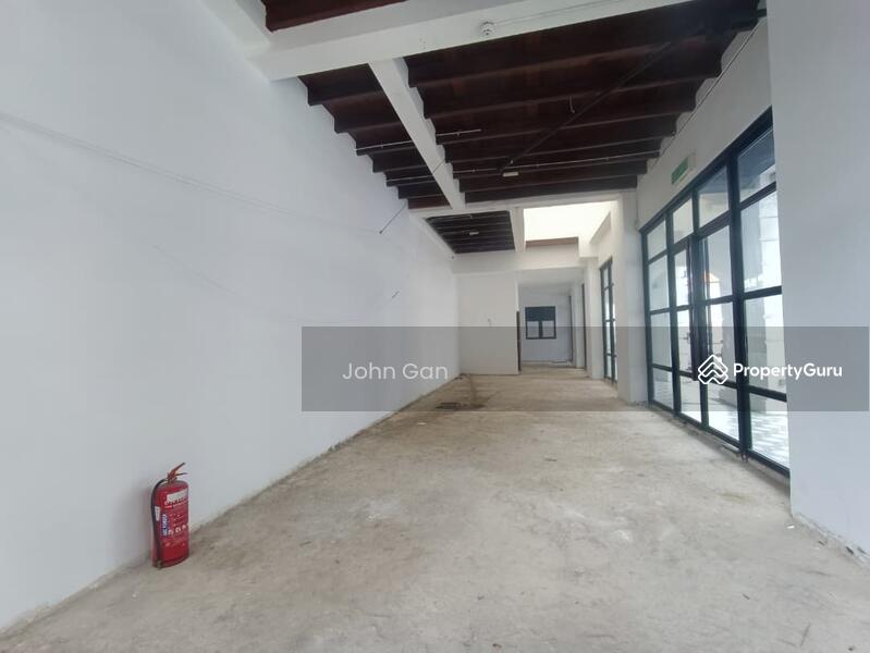 For Rent - Corner Shoplot at Macalister Road Georgetown