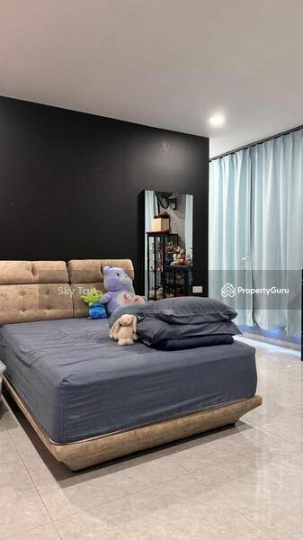 For Sale - Semi-Detached House at Senibong Cove