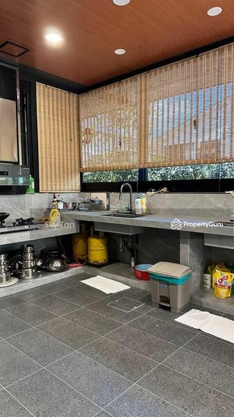 For Sale - Semi-Detached House at Senibong Cove
