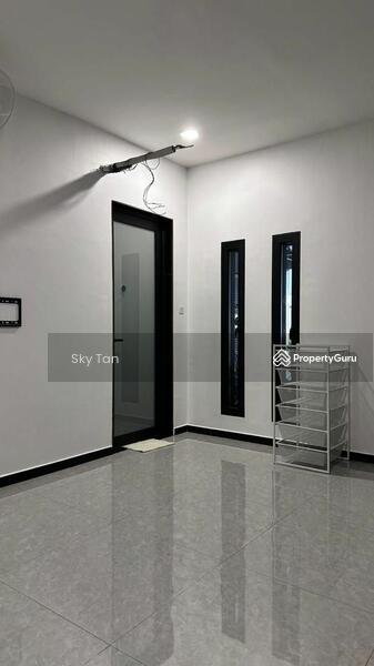 For Sale - Semi-Detached House at Senibong Cove