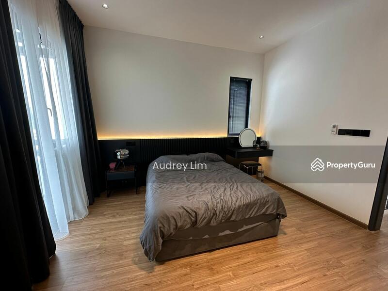 For Sale - Terraced House at Jade Hills