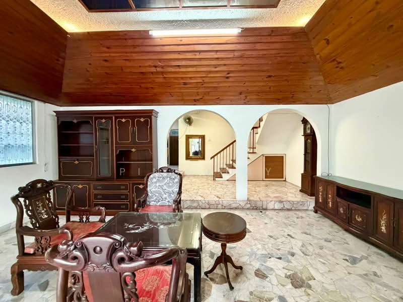 Rumah Berkembar untuk Dijual di Taman Chee Seng (Tanjung Bungah) - Ping Koay - Living Room - PropertyGuru.com.my