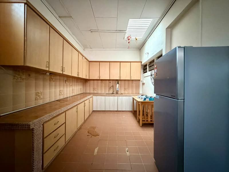 Rumah Berkembar untuk Dijual di Taman Chee Seng (Tanjung Bungah) - Ping Koay - Kitchen - PropertyGuru.com.my