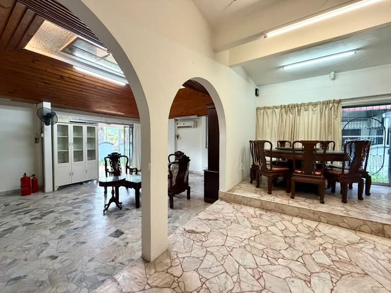 Rumah Berkembar untuk Dijual di Taman Chee Seng (Tanjung Bungah) - Ping Koay - Dining Room - PropertyGuru.com.my