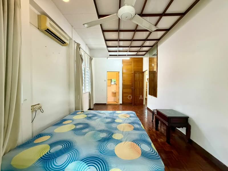 Rumah Berkembar untuk Dijual di Taman Chee Seng (Tanjung Bungah) - Ping Koay - Bedroom - PropertyGuru.com.my