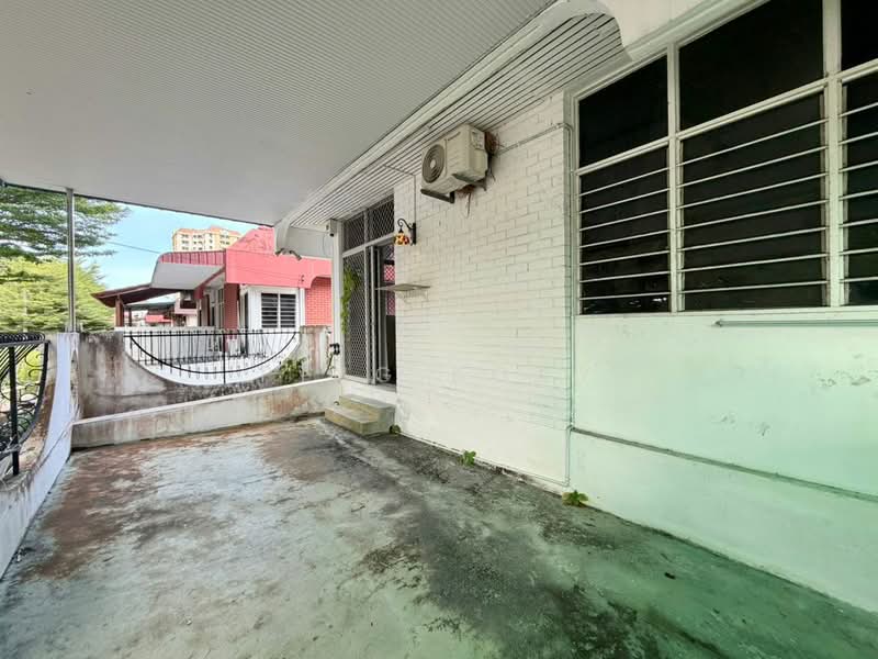 Rumah Berkembar untuk Dijual di Taman Chee Seng (Tanjung Bungah) - Ping Koay - Exterior - PropertyGuru.com.my