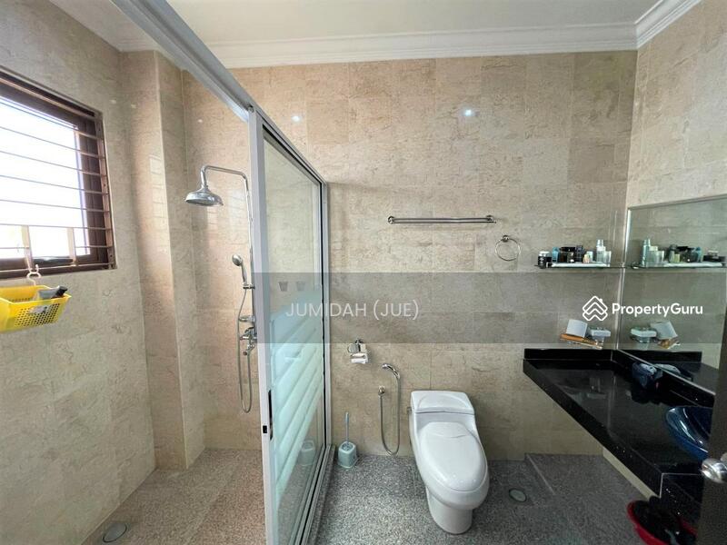 Seksyen 9, Kota Damansara 2 Story Bungalow Fully Renovated, very clean neat and ready to move-in co