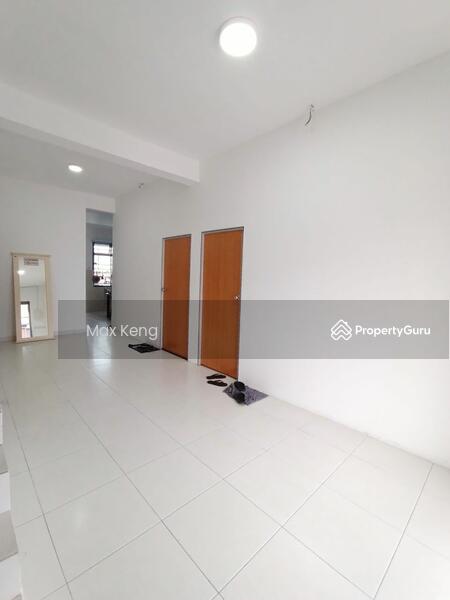 For Sale - Pulai Mutiara Pulais Mutiaras