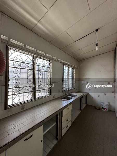 For Sale - Seberang Jaya 2 Storey Terrace Corner withBig Land