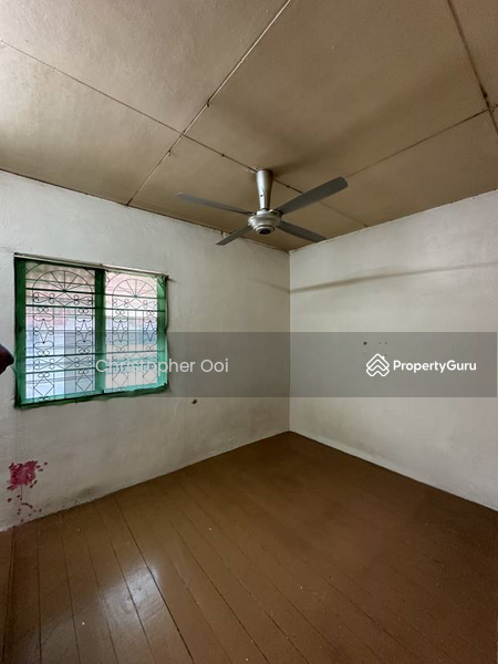 For Sale - Seberang Jaya 2 Storey Terrace Corner withBig Land