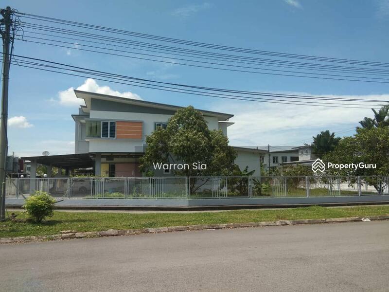 For Sale - 2-storey Terrace House at Matang