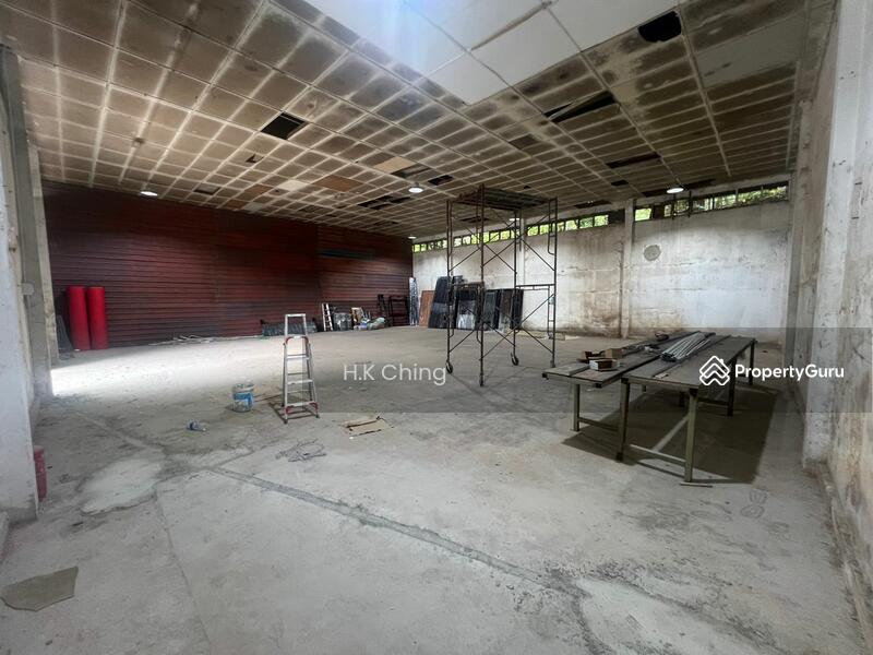 Untuk Disewa - 4500sf Warehouse Factory Taman Segar Cheras KL