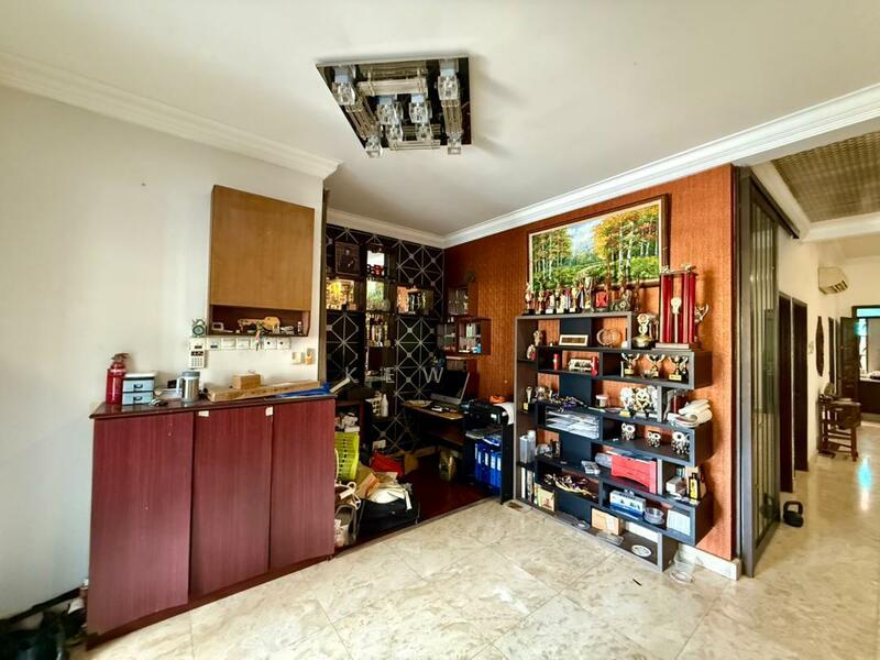 For Sale - Taman Halimahton