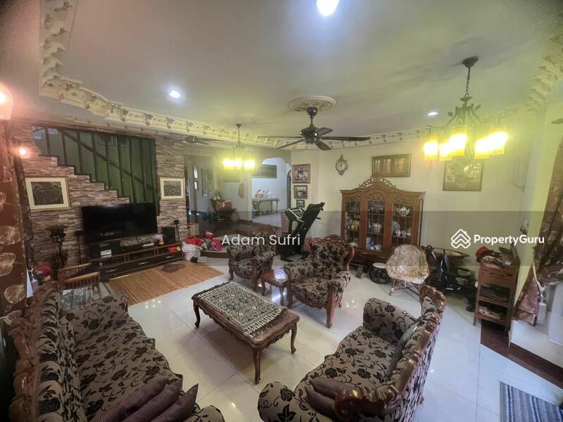 For Sale - 2-storey Terrace House at Taman Greenwood