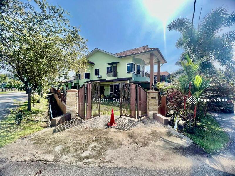 For Sale - 2-storey Terrace House at Taman Greenwood