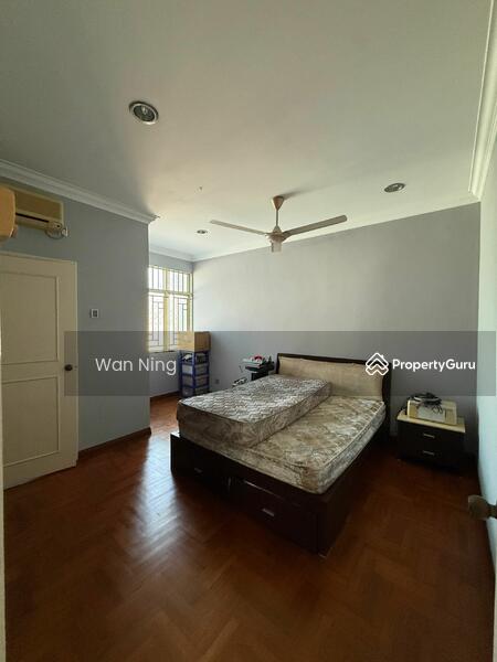 For Sale - Impian emas Semi D(renovated)