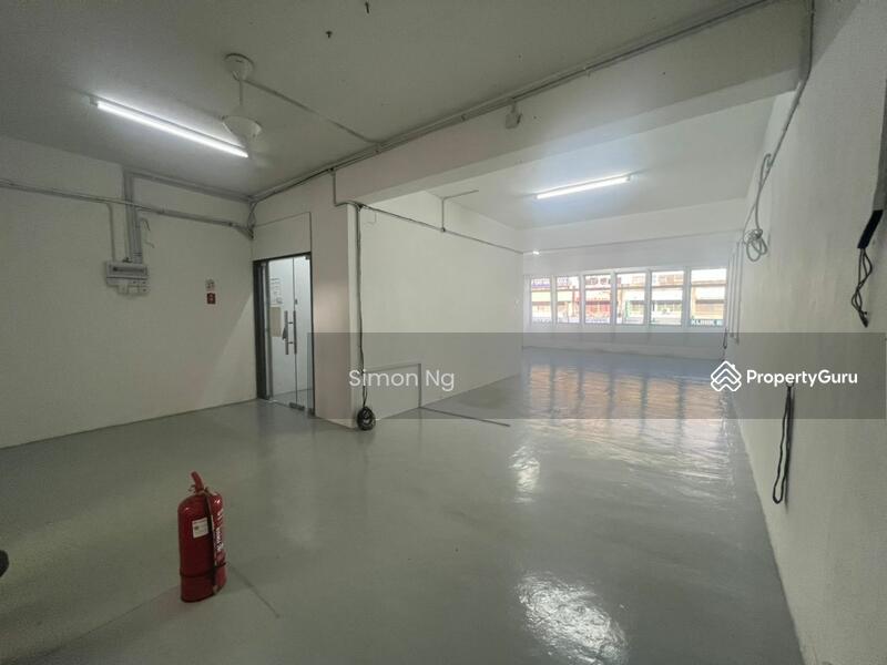 Untuk Disewa - Shop at Taman Mutiara