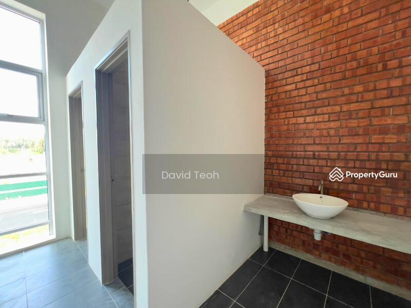 kullim waja new semi-d factory for rent