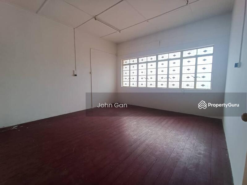 Untuk Dijual - 2 Storey Terrace House at Jalan Abdullah Ariff, Air Itam
