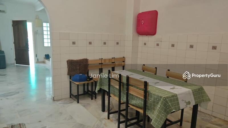 Untuk Disewa - 2 Storey Terrace Landed House 4-Bedrooms Taman Wawasan Puchong Near IOI Mall Boulevard Setiawalk