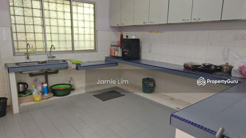 Untuk Disewa - 2 Storey Terrace Landed House 4-Bedrooms Taman Wawasan Puchong Near IOI Mall Boulevard Setiawalk