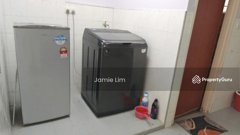 Untuk Disewa - 2 Storey Terrace Landed House 4-Bedrooms Taman Wawasan Puchong Near IOI Mall Boulevard Setiawalk