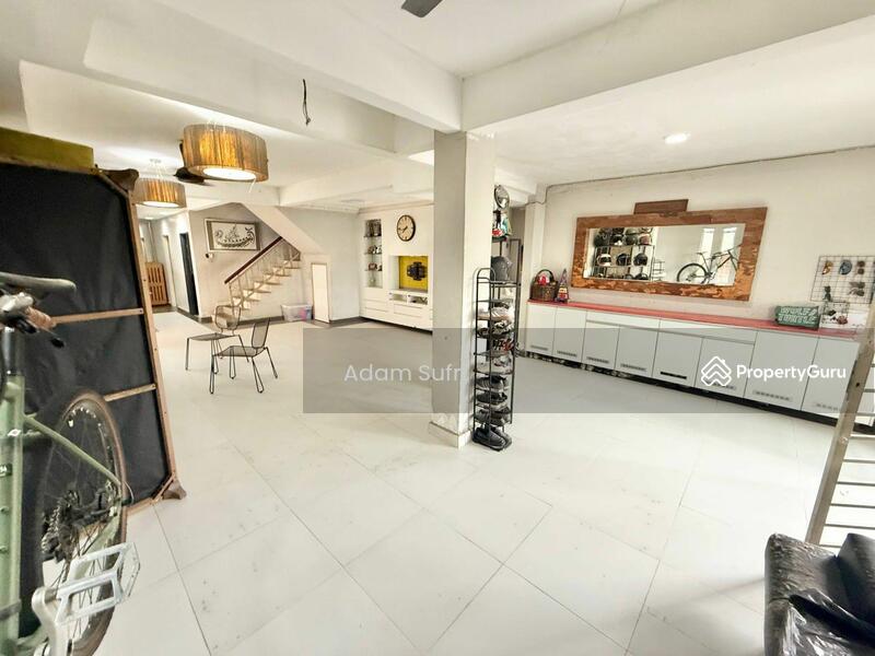 For Sale - 2-storey Terrace House at Seksyen U9