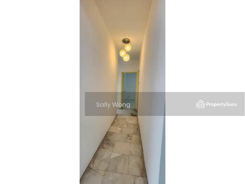 For Sale - Desaminium Rimba
